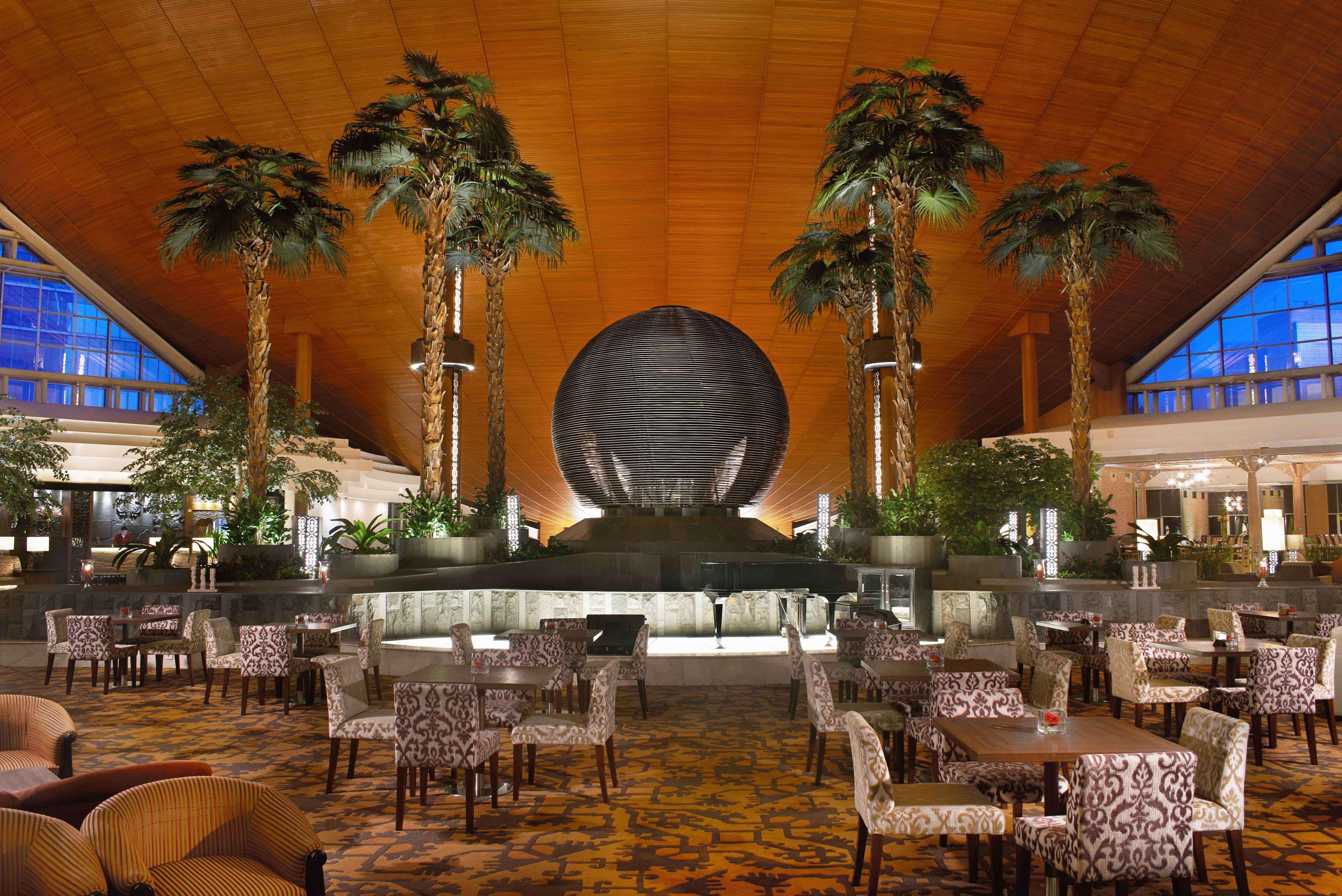 Gran Melia Jakarta Exterior photo